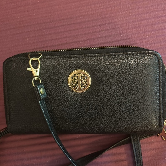 Rebecca and Rifka Double Zip Cross Body Bag - Picture 4 of 5